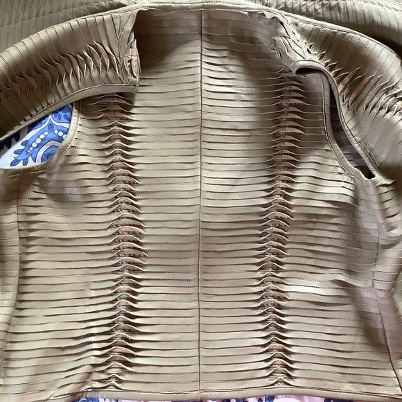 G.I.L.I. Pieced Leather Vest with Hook Closure Olive SZ 14 - Picture 10 of 16